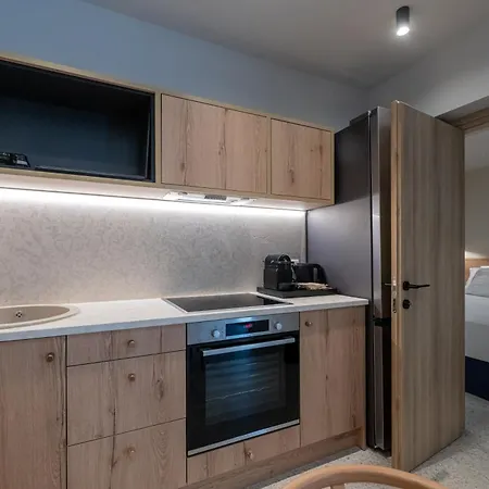 Semi-Basement Apartment - Asklipiou Cube Kalamata Exterior photo