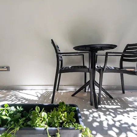 Semi-Basement Apartment - Asklipiou Cube Kalamata Exterior photo