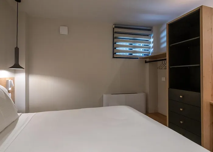 Semi-Basement Apartment - Asklipiou Cube