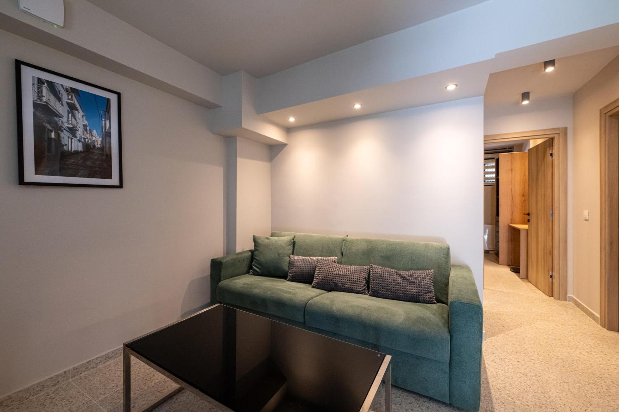 Semi-basement - Asklipiou Cube Apartment Kalamata